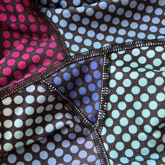 Lululemon leggings - Picture 3 of 8